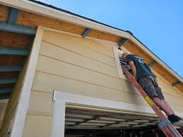 Professional Siding Services in Champaign, IL